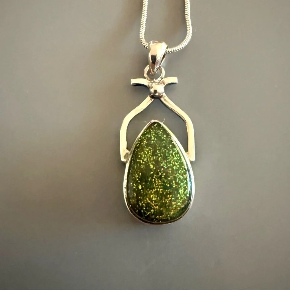 Dichronic Glass Pendant Sterling Silver with SS Plate Chain CHRISTMAS Green🌲